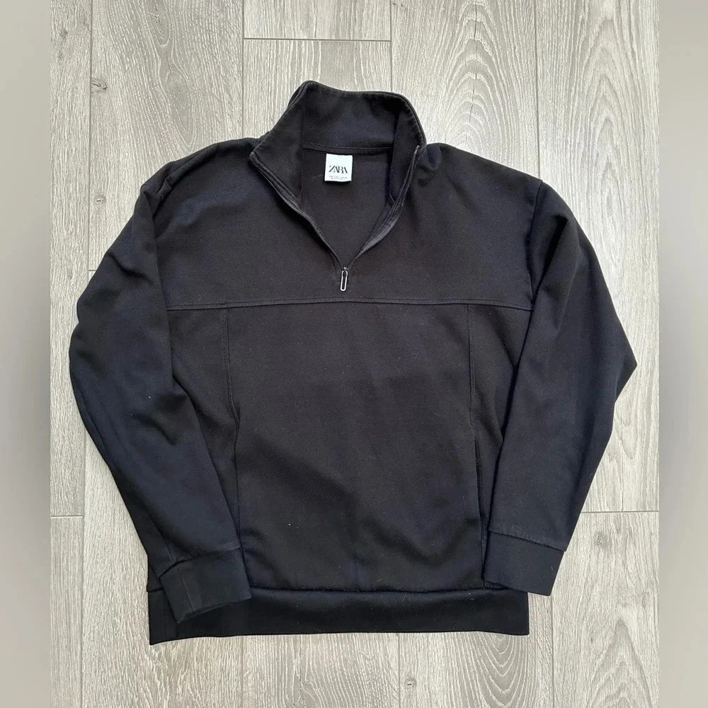 ☀️ZARA black quater  zip sweater